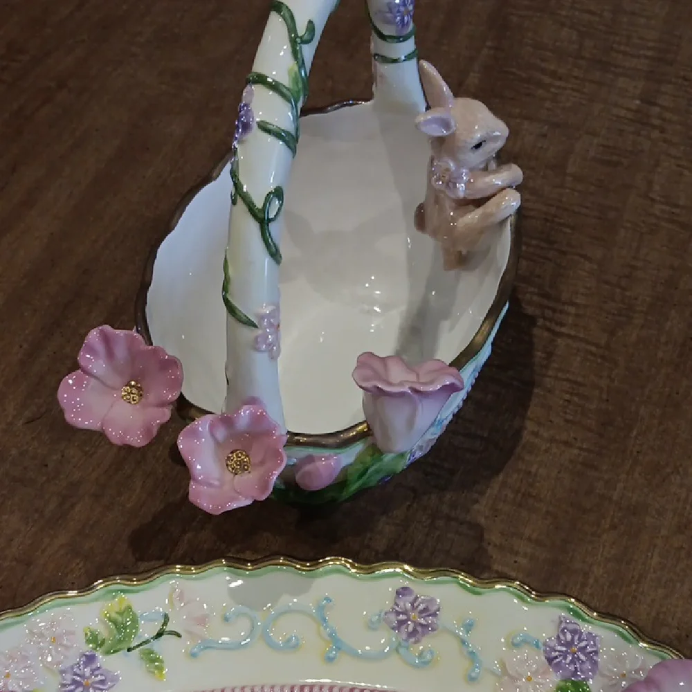 Avon China Decorative Plate - Picture 8 of 9